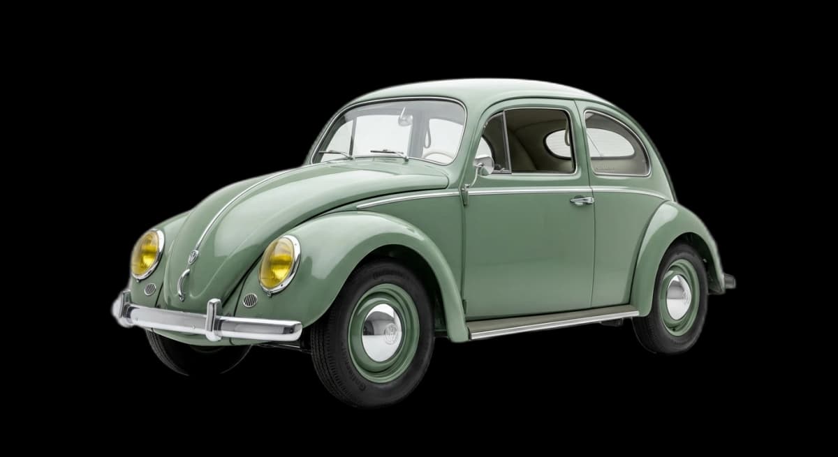 Volkswagen Beetle (Type 1) by Ferdinand Porsche / Erwin Komenda